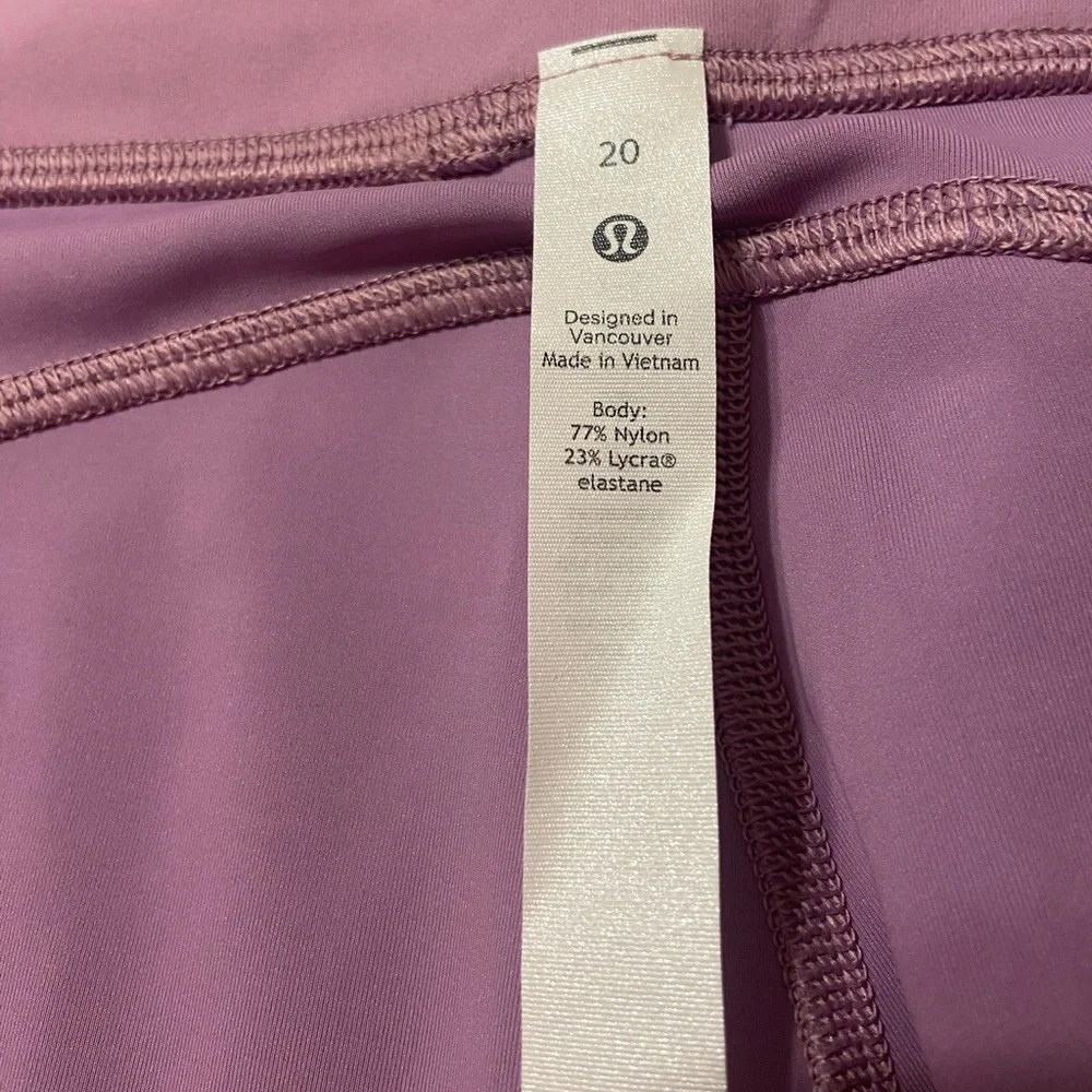 Lululemon Invigorate High Rise Tight 25” - Size 20 - NWT - Picture 6 of 9